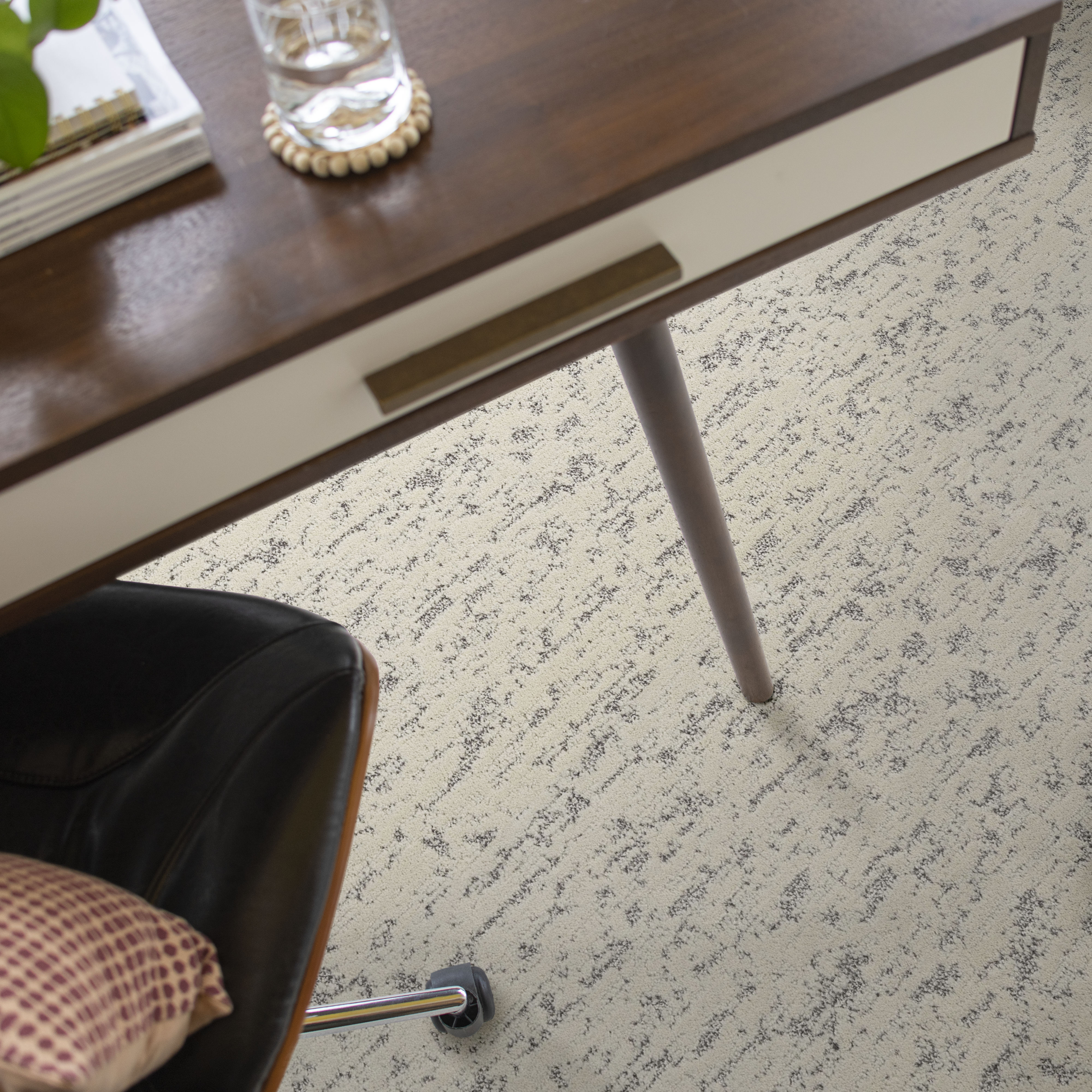 フォーカススリム for salon Fraserview | Inhaus Surfaces